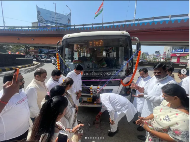 Launch of New Smart City Bus Service at Kranti Chowk